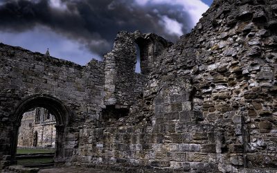 The Deaths of George Wishart and Cardinal Beaton: Martyrdom and Murder at St Andrews Castle