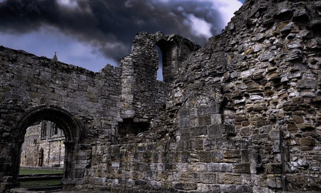 The Deaths of George Wishart and Cardinal Beaton: Martyrdom and Murder at St Andrews Castle