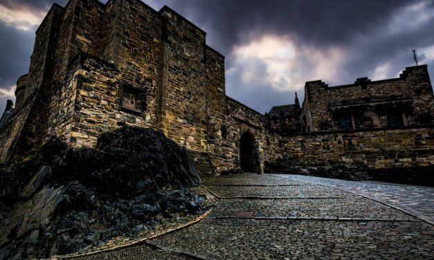 Edinburgh Castle: A Timeline of Horror, Hauntings and Happenings