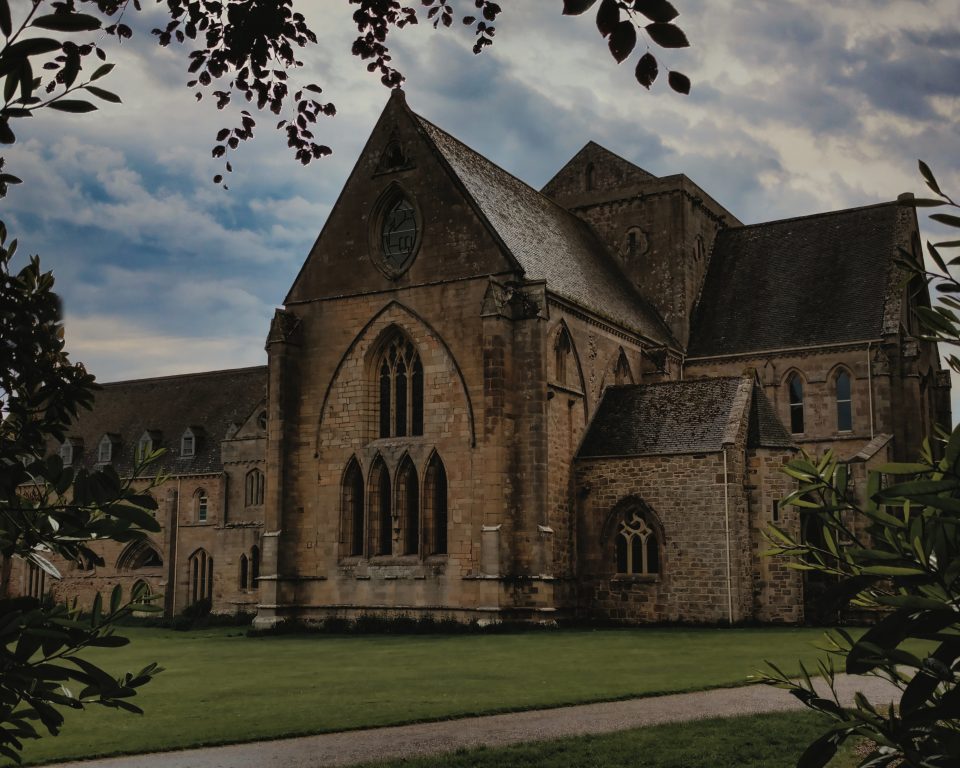 Helen Dunbar and the Rival Lairds